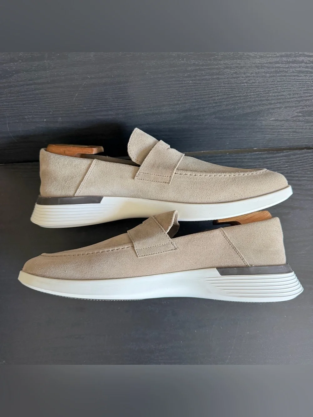 Wolf & Shepherd Men’s Crossover Penny Loafers Sneakers Sz 11 M Beige Suede EUC